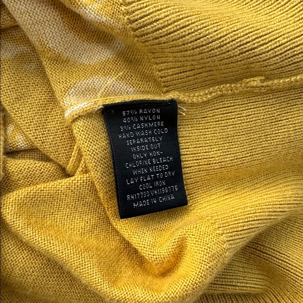 Fleur-De-Lis Pattern Lightweight Sweater - image 7